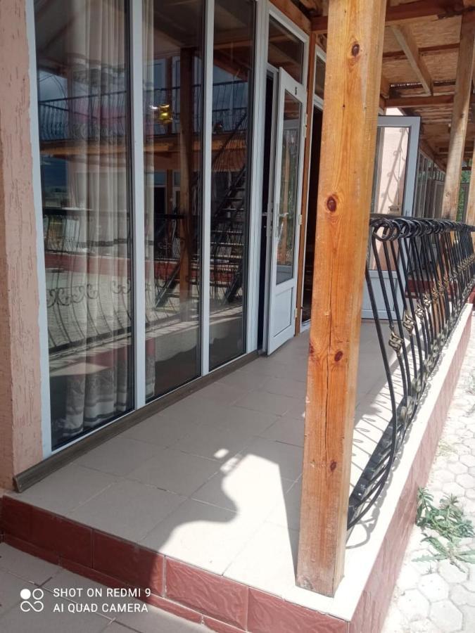 Hotel Гостевой Дом Байтик à Bosteri Extérieur photo